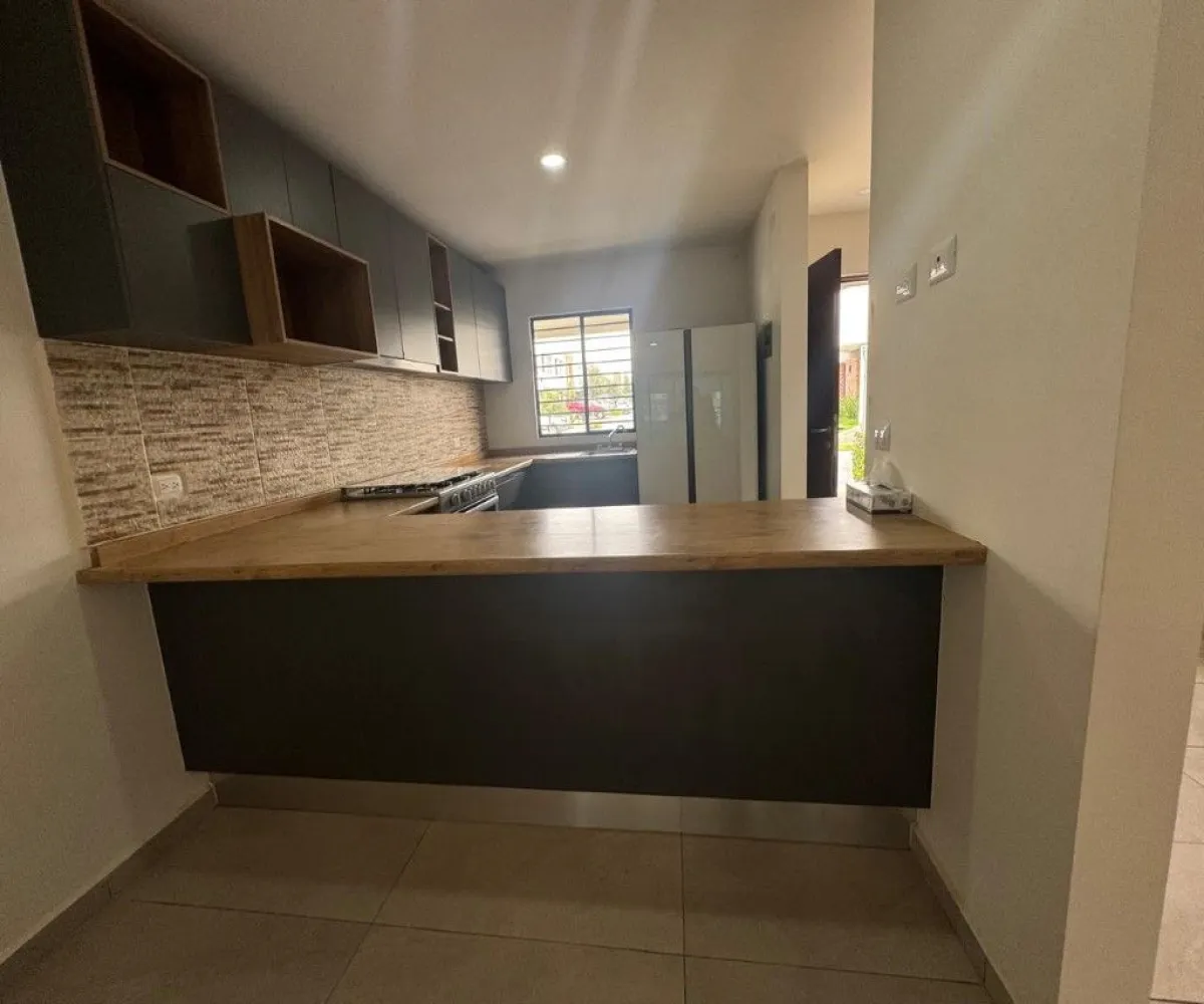 Casa En Venta,Alva Residencial ,Paseo del alva 1192 77, Zapopan, Jalisco 45134, 3 Habitaciones,2 Baños,Paseo del alva,2,pQ0Q7Vy