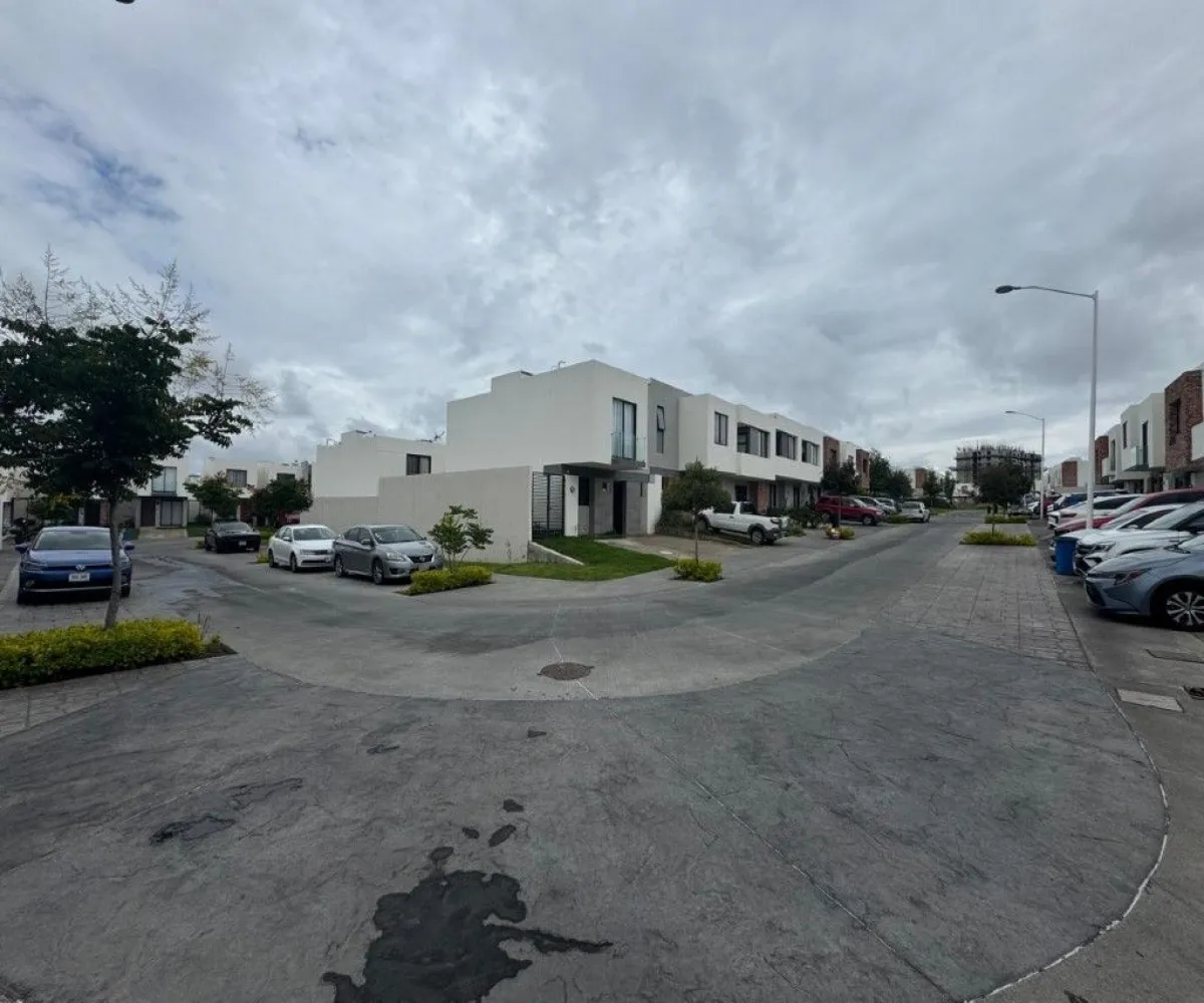 Casa En Venta,Alva Residencial ,Paseo del alva 1192 77, Zapopan, Jalisco 45134, 3 Habitaciones,2 Baños,Paseo del alva,2,pQ0Q7Vy