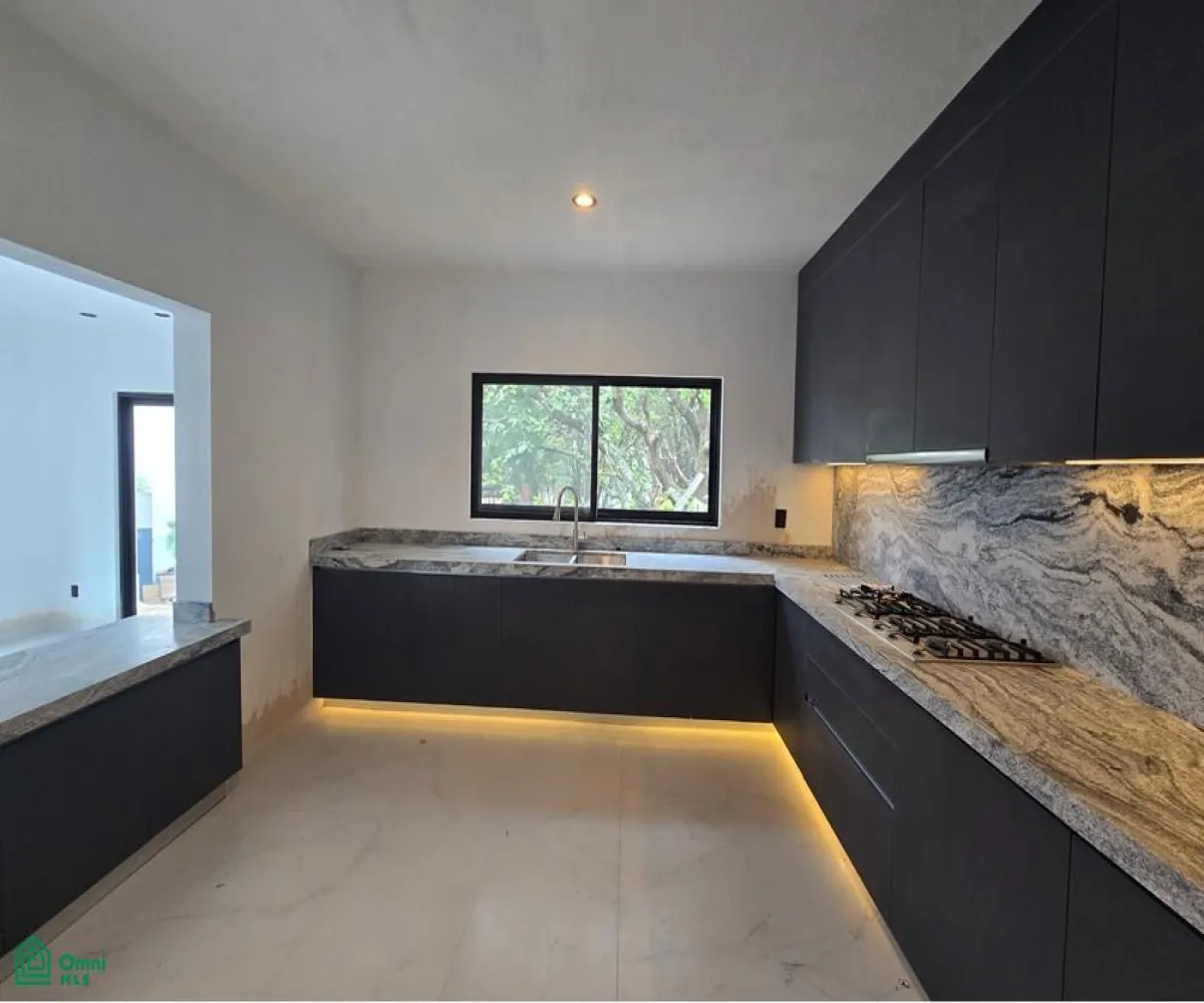 Casa En Venta,Ciudad Bugambilia,Av. Del Reno Poniente 10, Zapopan, Jalisco 45237, 4 Habitaciones,4 Baños,Av. Del Reno Poniente,2,MX25967769