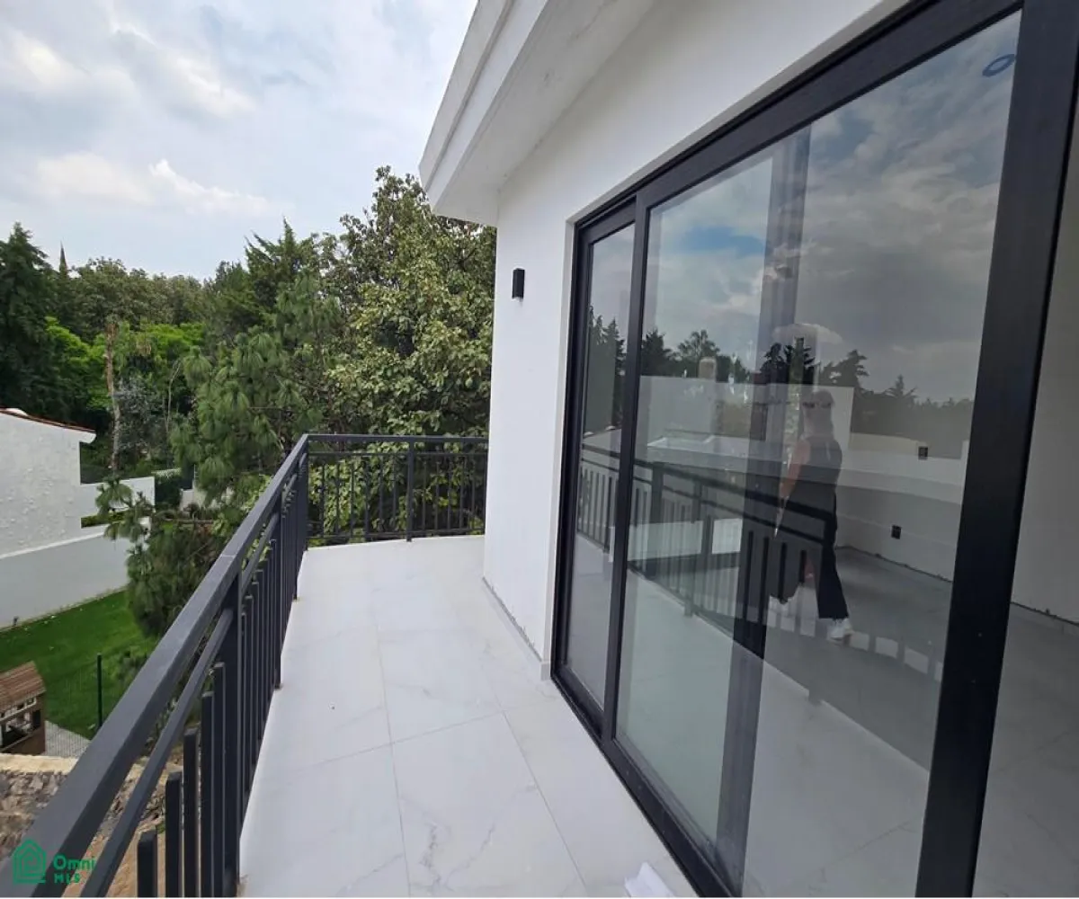 Casa En Venta,Ciudad Bugambilia,Av. Del Reno Poniente 10, Zapopan, Jalisco 45237, 4 Habitaciones,4 Baños,Av. Del Reno Poniente,2,MX25967769