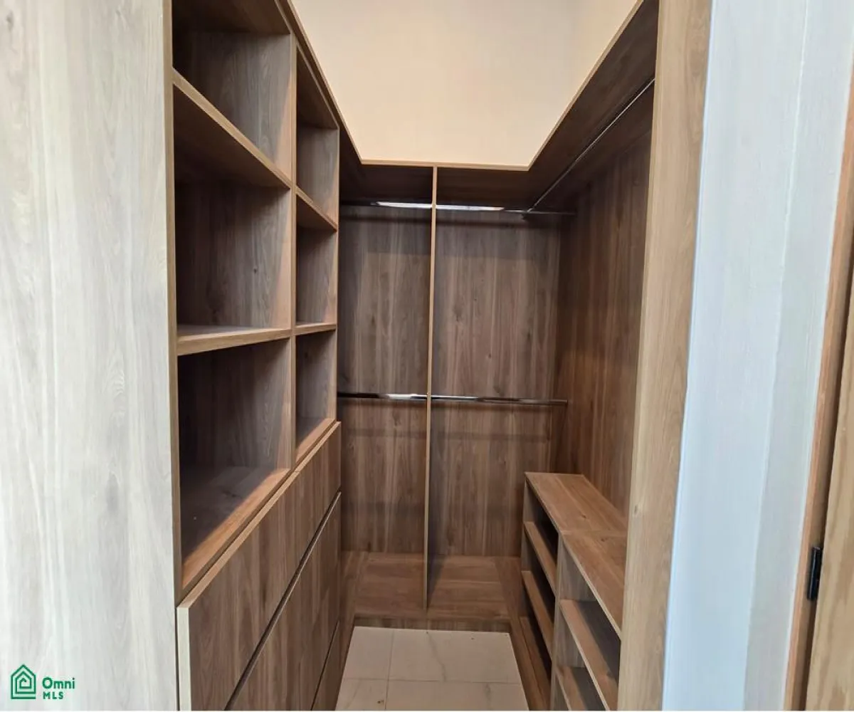 Casa En Venta,Ciudad Bugambilia,Av. Del Reno Poniente 10, Zapopan, Jalisco 45237, 4 Habitaciones,4 Baños,Av. Del Reno Poniente,2,MX25967769