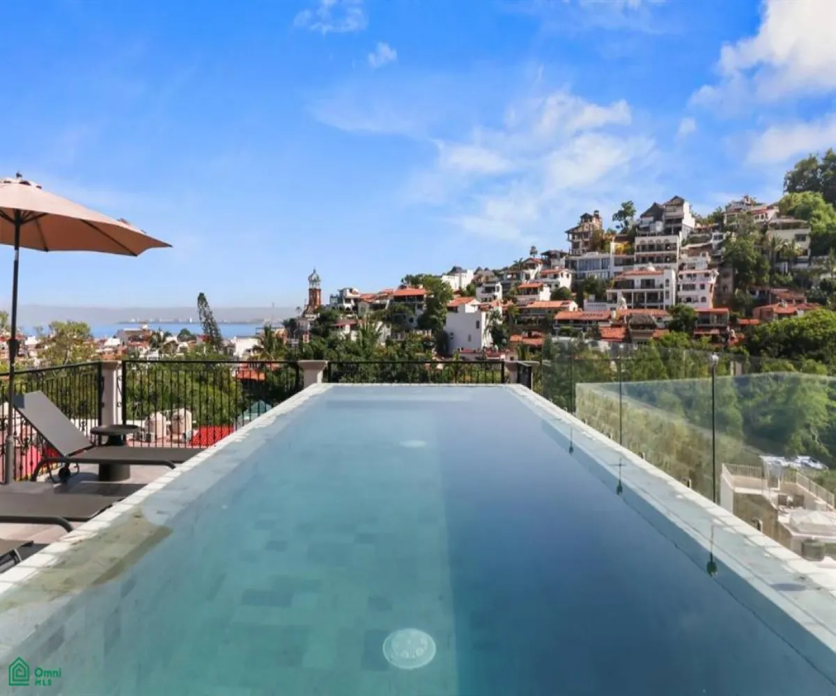 Departamento En Venta,Emiliano Zapata,Aquiles Serdán 374, Puerto Vallarta, Jalisco 48380, 1 Cuarto,1 Baño,Aquiles Serdán,3,MX25970027