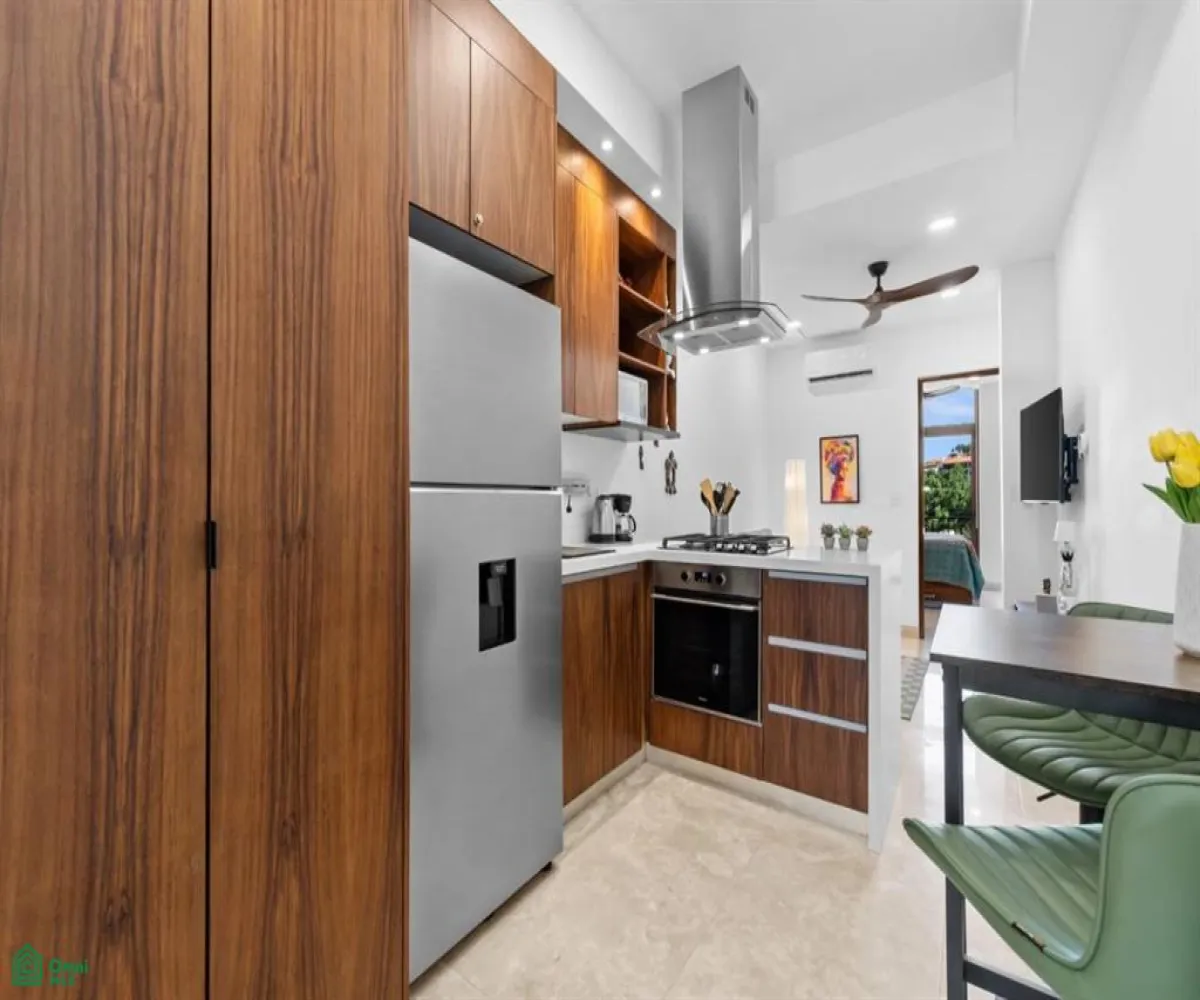 Departamento En Venta,Emiliano Zapata,Aquiles Serdán 374, Puerto Vallarta, Jalisco 48380, 1 Cuarto,1 Baño,Aquiles Serdán,3,MX25970027