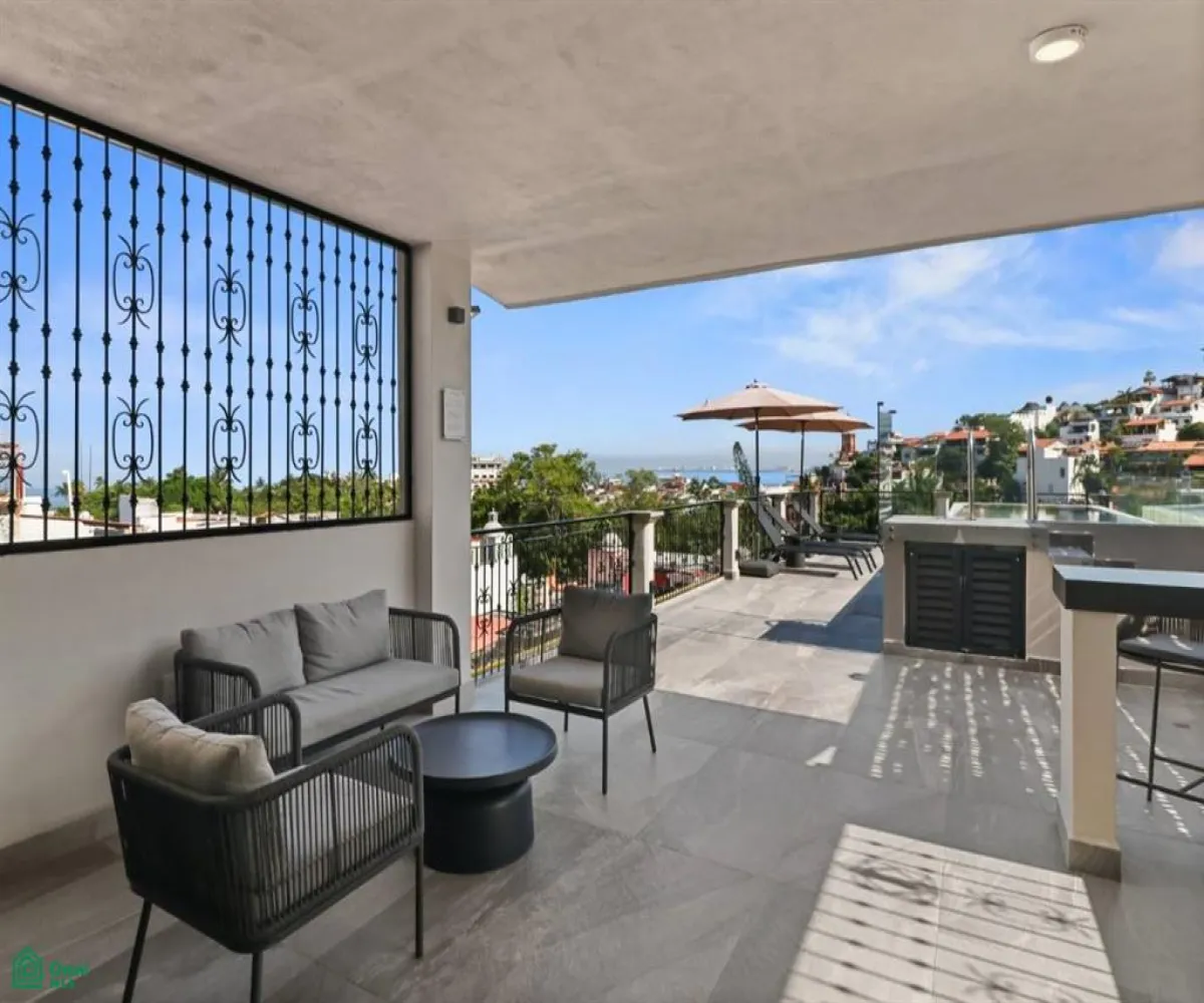 Departamento En Venta,Emiliano Zapata,Aquiles Serdán 374, Puerto Vallarta, Jalisco 48380, 1 Cuarto,1 Baño,Aquiles Serdán,3,MX25970027