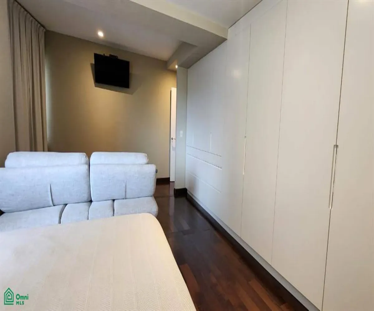 Departamento En Venta,Puerta de Hierro,P.º de los Virreyes 180, Zapopan, Jalisco 45116, 1 Cuarto,3 Baños,P.º de los Virreyes,3,MX25971214