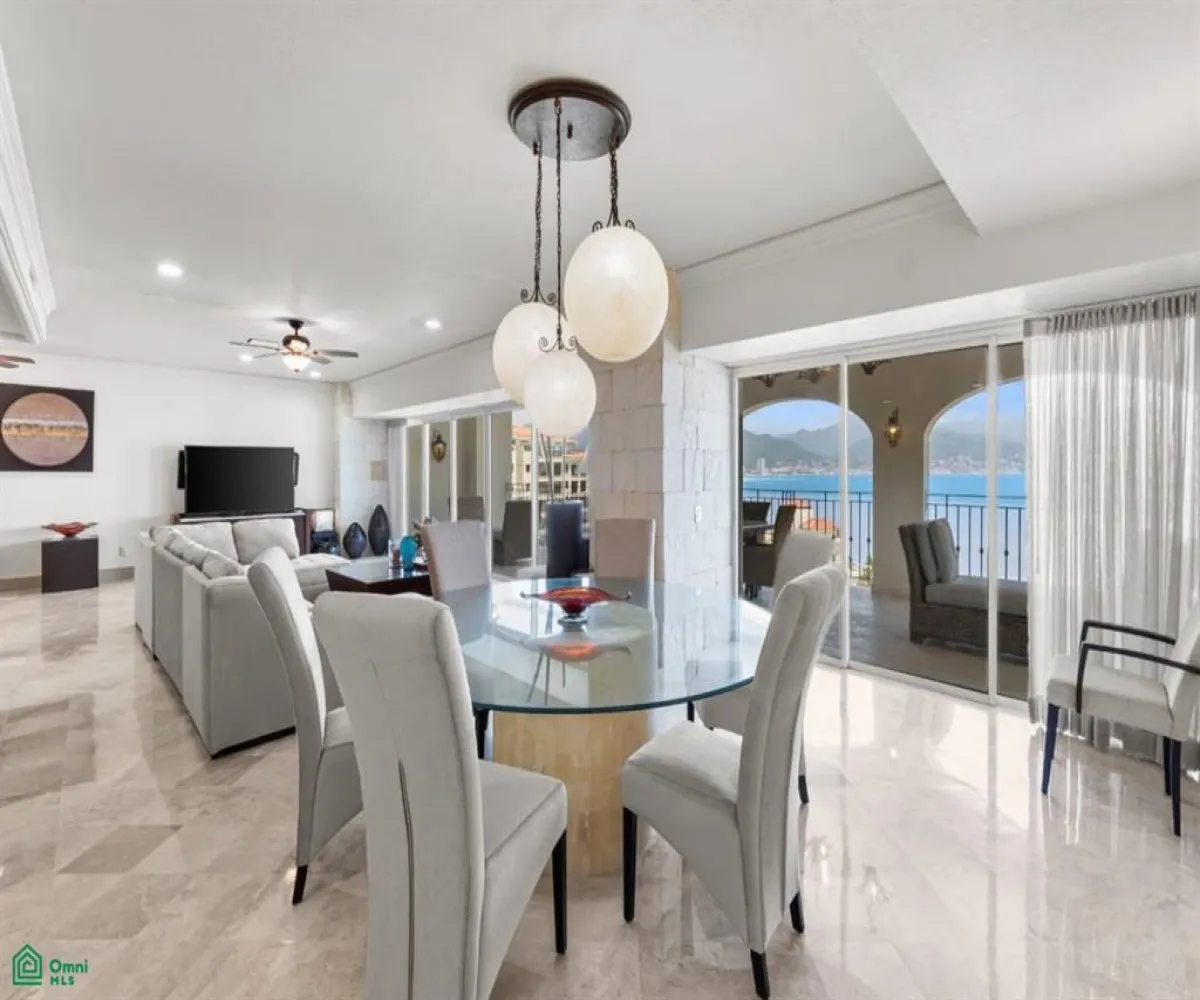 Departamento En Venta,Marina Vallarta,Paseo de la marina #655 INT 1501, Puerto Vallarta, Jalisco 48354, 4 Habitaciones,4 Baños,Paseo de la marina,1,MX25971937