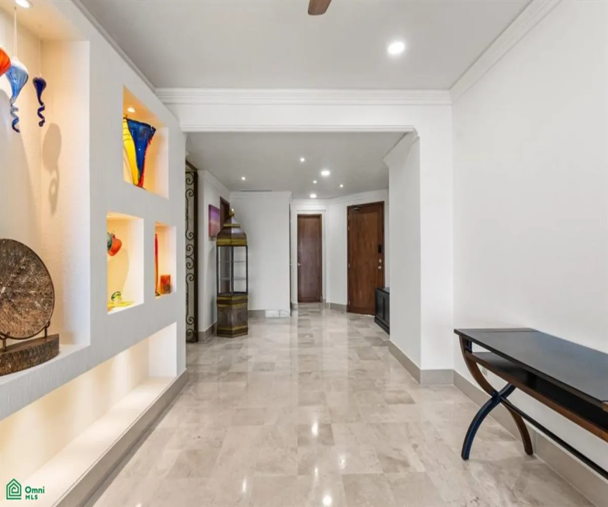Departamento En Venta,Marina Vallarta,Paseo de la marina #655 INT 1501, Puerto Vallarta, Jalisco 48354, 4 Habitaciones,4 Baños,Paseo de la marina,1,MX25971937