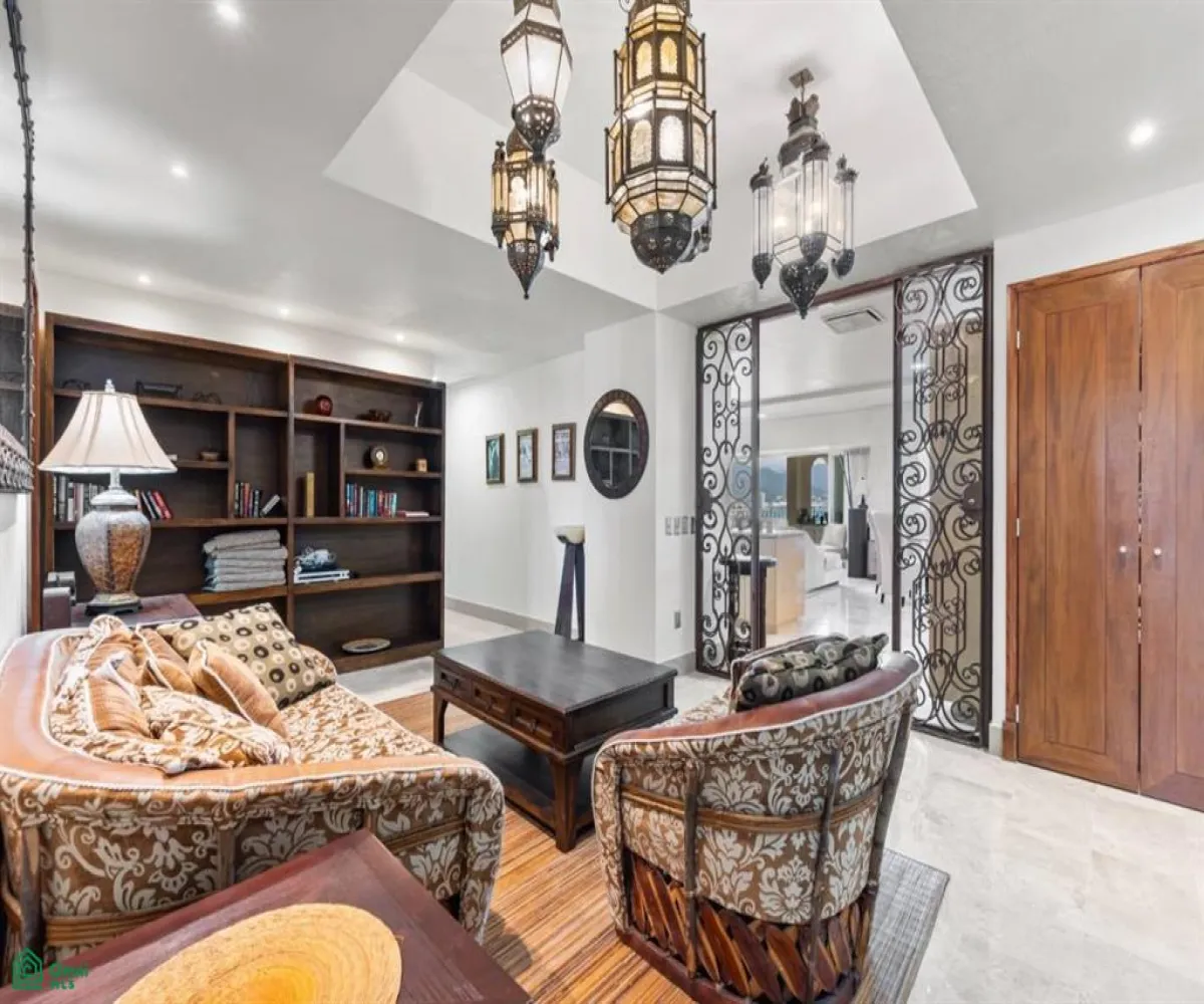 Departamento En Venta,Marina Vallarta,Paseo de la marina #655 INT 1501, Puerto Vallarta, Jalisco 48354, 4 Habitaciones,4 Baños,Paseo de la marina,1,MX25971937