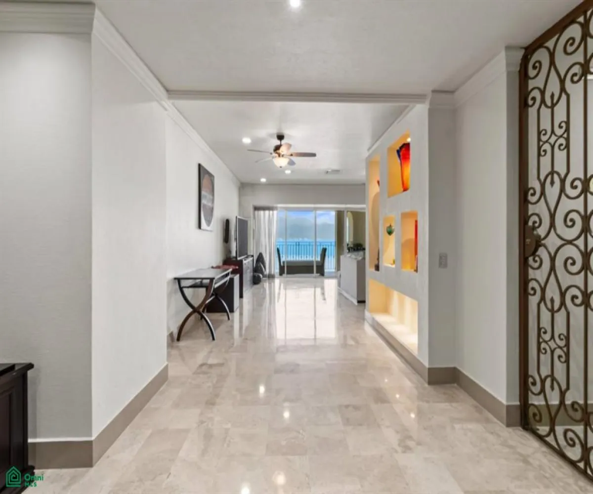 Departamento En Venta,Marina Vallarta,Paseo de la marina #655 INT 1501, Puerto Vallarta, Jalisco 48354, 4 Habitaciones,4 Baños,Paseo de la marina,1,MX25971937