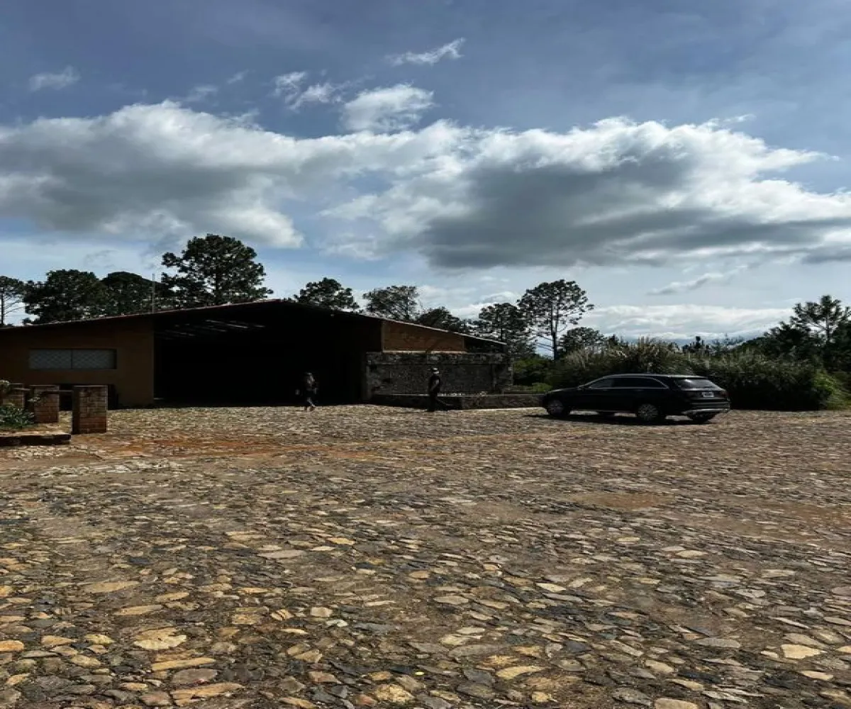 Terreno En Venta,Tapalpa,Fraccionamiento Bosques de La Cañada s/n 9, Tapalpa, Jalisco 49340,Fraccionamiento Bosques de La Cañada,ptS0CxQ