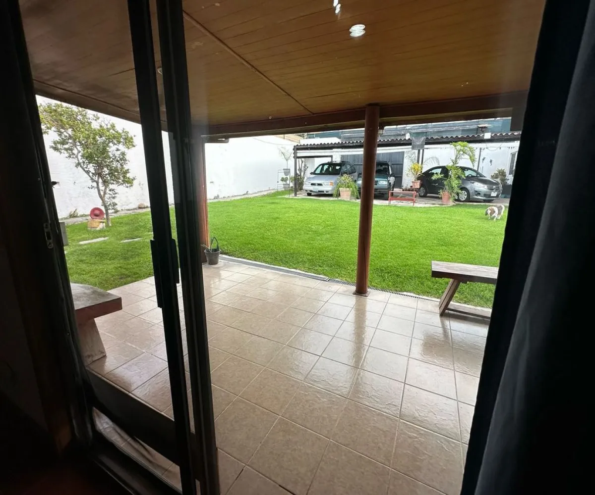 Casa En Venta,Colinas de San Javier,Circuito Madrigal, Calle San Pascual 3940 4766, Zapopan, Jalisco 45110, 4 Habitaciones,1 Baño,Circuito Madrigal, Calle San Pascual,1,pCzoCp4