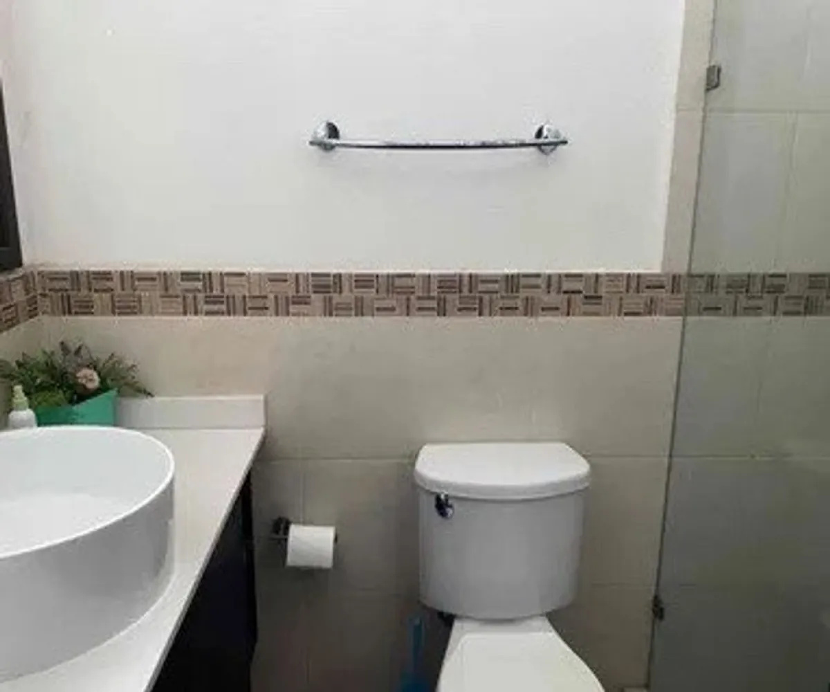 Casa En Venta,Prados Del Nilo,Portal de Caoba 1264, San Pedro Tlaquepaque, Jalisco 44840, 3 Habitaciones,2 Baños,Portal de Caoba,1,pSHX5QG