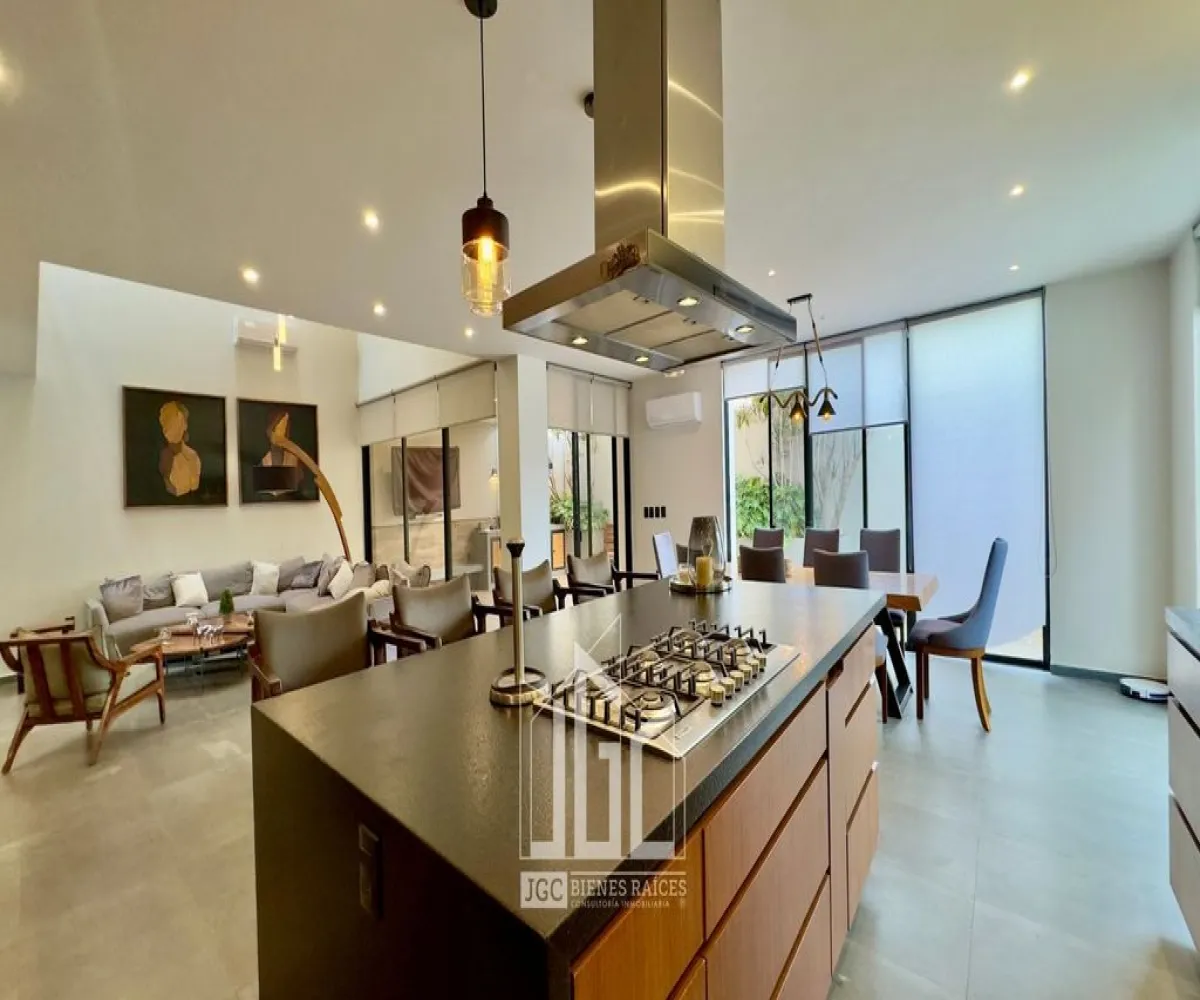 Casa En Venta,Los Gavilanes,Haro 699, Tlajomulco de Zúñiga, Jalisco 45645, 4 Habitaciones,4 Baños,Haro,2,p8rVAWQ