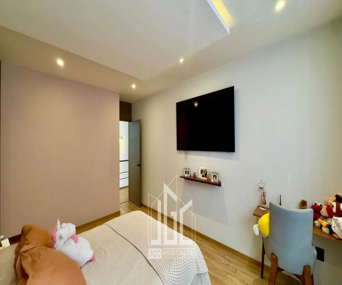 Casa En Venta,Los Gavilanes,Haro 699, Tlajomulco de Zúñiga, Jalisco 45645, 4 Habitaciones,4 Baños,Haro,2,p8rVAWQ