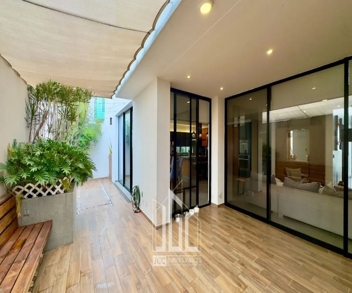 Casa En Venta,Los Gavilanes,Haro 699, Tlajomulco de Zúñiga, Jalisco 45645, 4 Habitaciones,4 Baños,Haro,2,p8rVAWQ