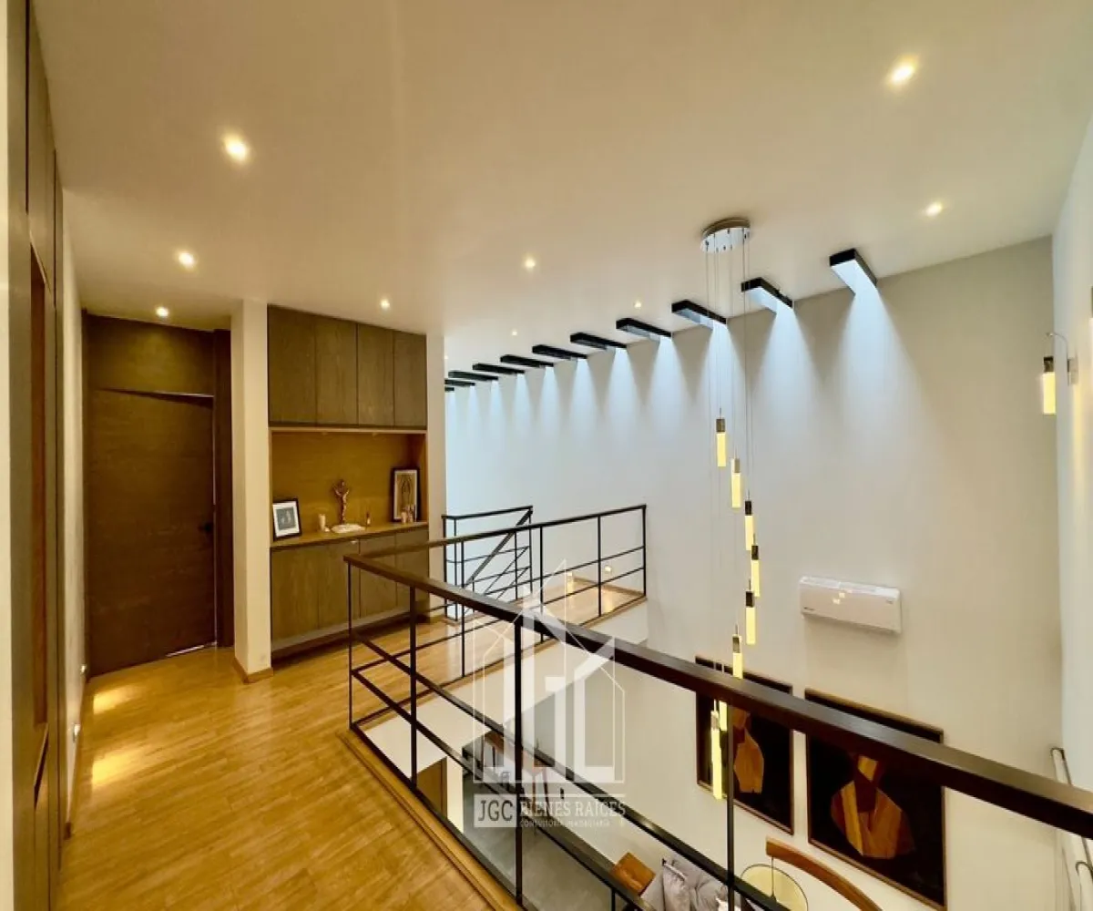 Casa En Venta,Los Gavilanes,Haro 699, Tlajomulco de Zúñiga, Jalisco 45645, 4 Habitaciones,4 Baños,Haro,2,p8rVAWQ