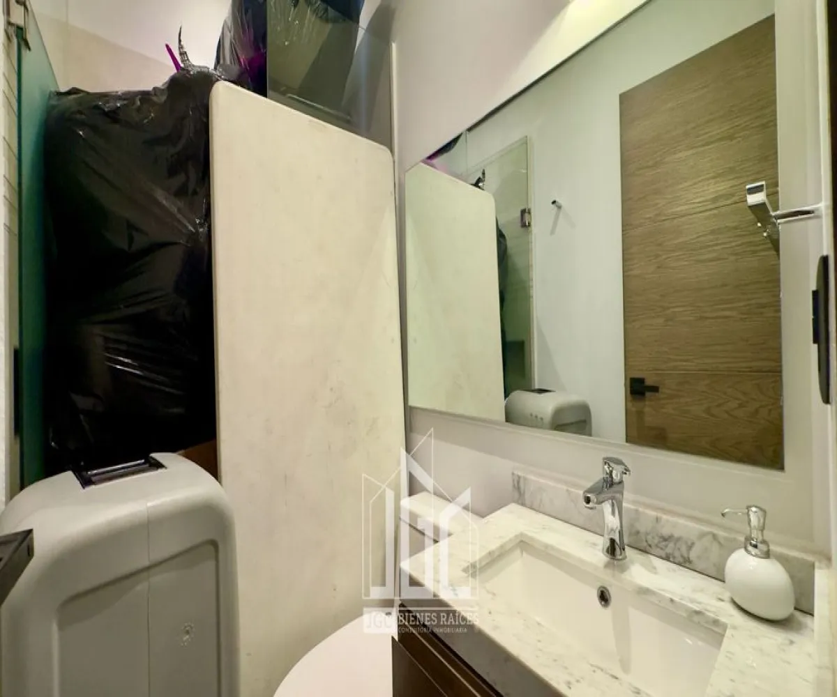 Casa En Venta,Los Gavilanes,Haro 699, Tlajomulco de Zúñiga, Jalisco 45645, 4 Habitaciones,4 Baños,Haro,2,p8rVAWQ