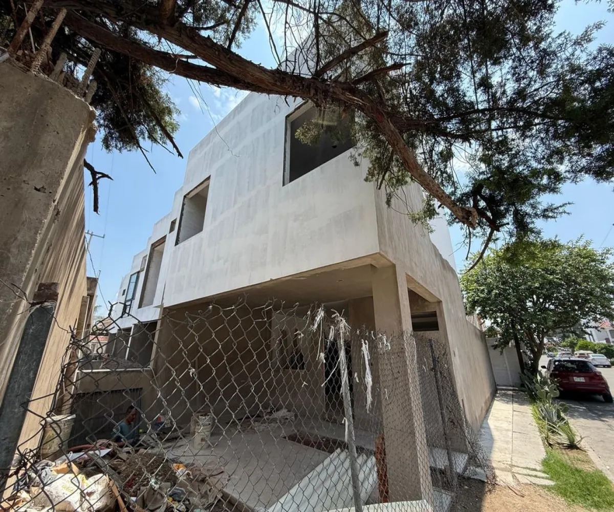 Casa En Venta,Autocinema,Calle Cadiz 2763, Guadalajara, Jalisco 44230, 4 Habitaciones,3 Baños,Calle Cadiz,3,pdlYJ0b Casa En Venta,Autocinema,Calle Cadiz 2763, Guadalajara, Jalisco 44230, 4 Habitaciones,3 Baños,Calle Cadiz,3,pdlYJ0b