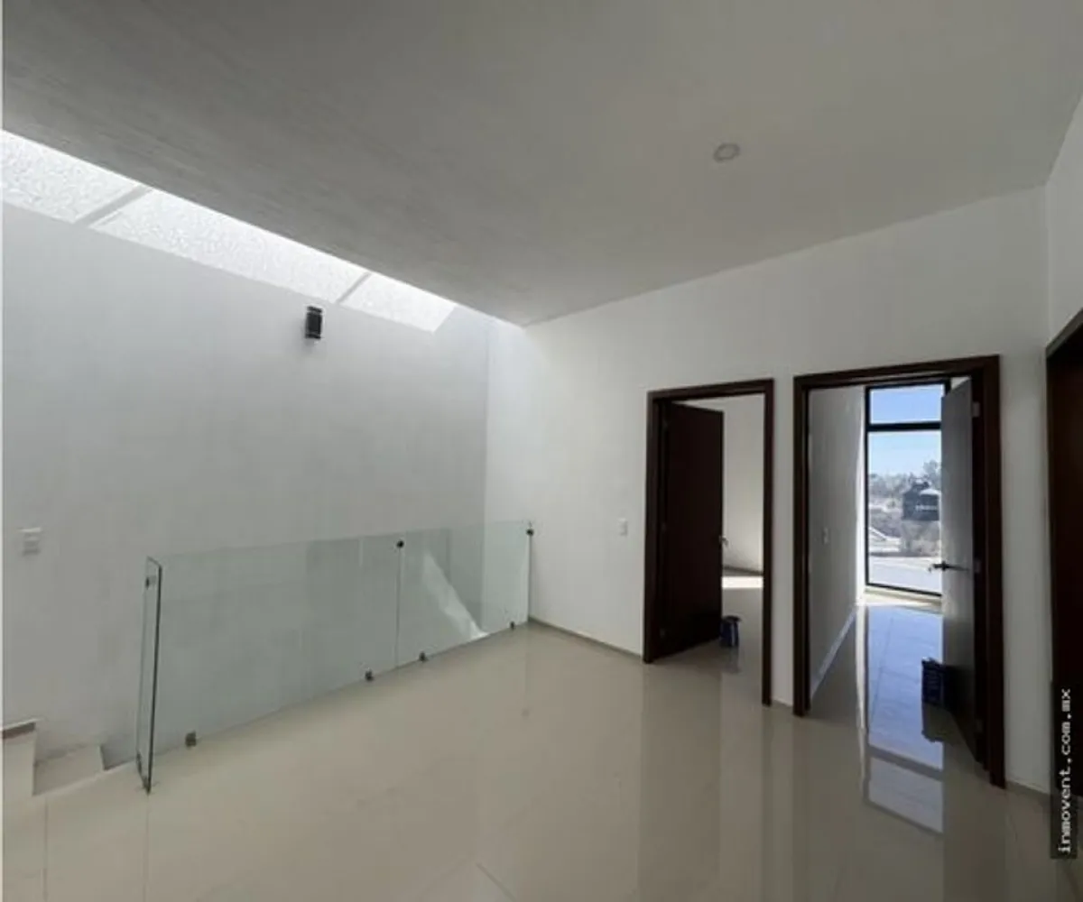 Casa En Venta,Cortijo San Agustin,Camino de Las Malvas 51, Tlajomulco de Zúñiga, Jalisco 45645, 4 Habitaciones,3 Baños,Camino de Las Malvas,2,pP3tp9v