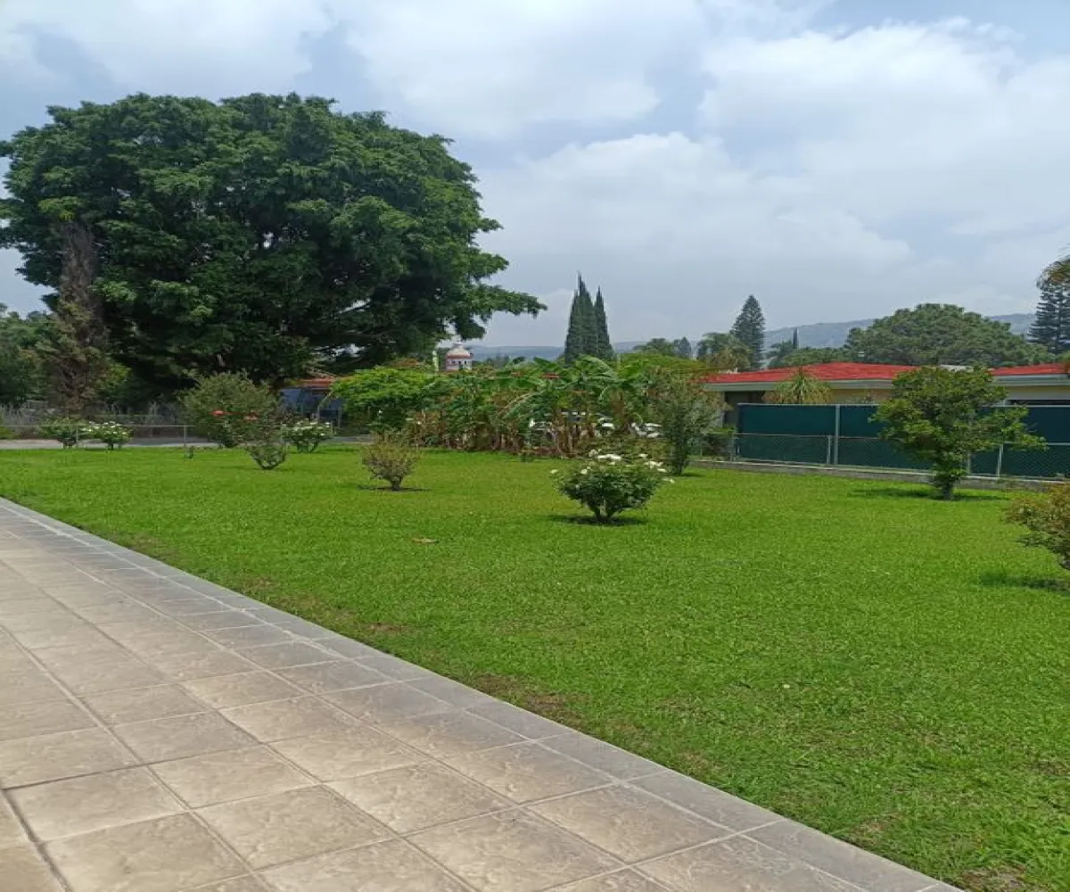 Casa En Renta,Campo de Golf Santa Anita Condominio,Paseo de Los Obeliscos 511, Tlajomulco de Zúñiga, Jalisco 45645, 3 Habitaciones,2 Baños,Paseo de Los Obeliscos,1,pEH3LH6 Casa En Renta,Campo de Golf Santa Anita Condominio,Paseo de Los Obeliscos 511, Tlajomulco de Zúñiga, Jalisco 45645, 3 Habitaciones,2 Baños,Paseo de Los Obeliscos,1,pEH3LH6
