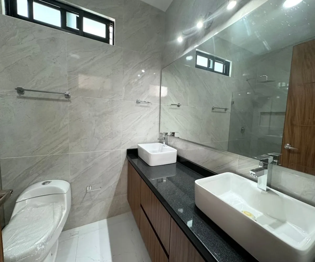 Casa En Venta,Valle del Imperio Español 147, Zapopan, Jalisco 45134, 4 Habitaciones,4 Baños,Valle del Imperio Español,1,pOFlQze Casa En Venta,Valle del Imperio Español 147, Zapopan, Jalisco 45134, 4 Habitaciones,4 Baños,Valle del Imperio Español,1,pOFlQze