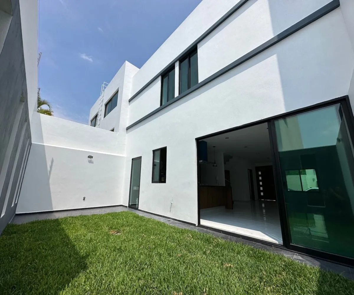 Casa En Venta,La Periquera,Boulevard Valle Imperial 128, Zapopan, Jalisco 45134, 4 Habitaciones,5 Baños,Boulevard Valle Imperial,1,pcycq9k Casa En Venta,La Periquera,Boulevard Valle Imperial 128, Zapopan, Jalisco 45134, 4 Habitaciones,5 Baños,Boulevard Valle Imperial,1,pcycq9k
