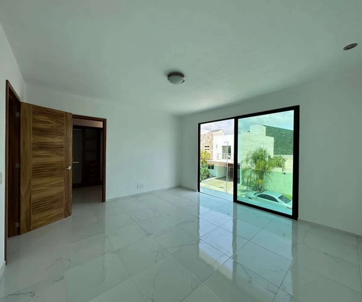 Casa En Venta,La Periquera,Boulevard Valle Imperial 128, Zapopan, Jalisco 45134, 4 Habitaciones,5 Baños,Boulevard Valle Imperial,1,pcycq9k Casa En Venta,La Periquera,Boulevard Valle Imperial 128, Zapopan, Jalisco 45134, 4 Habitaciones,5 Baños,Boulevard Valle Imperial,1,pcycq9k