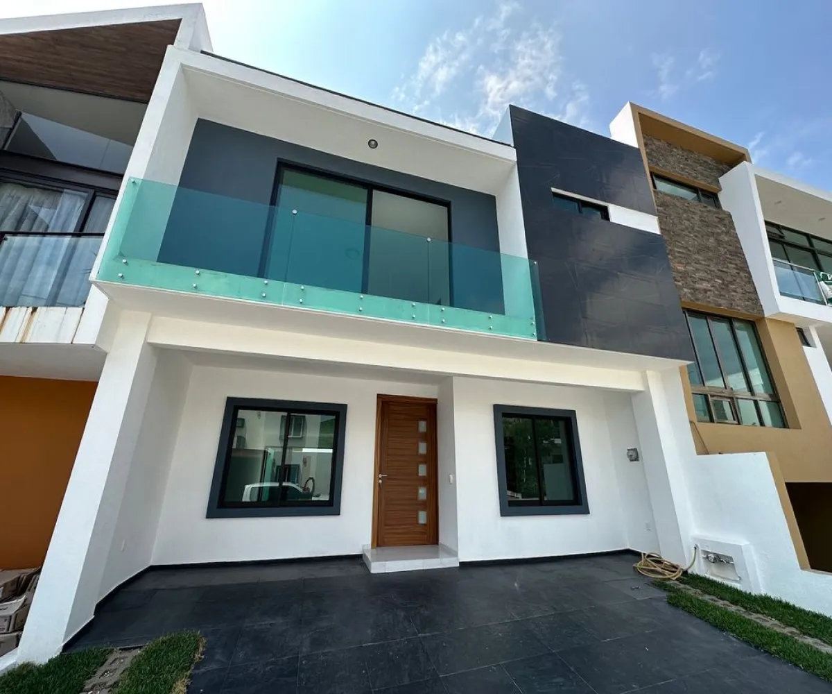 Casa En Venta,La Periquera,Boulevard Valle Imperial 128, Zapopan, Jalisco 45134, 4 Habitaciones,5 Baños,Boulevard Valle Imperial,1,pcycq9k Casa En Venta,La Periquera,Boulevard Valle Imperial 128, Zapopan, Jalisco 45134, 4 Habitaciones,5 Baños,Boulevard Valle Imperial,1,pcycq9k