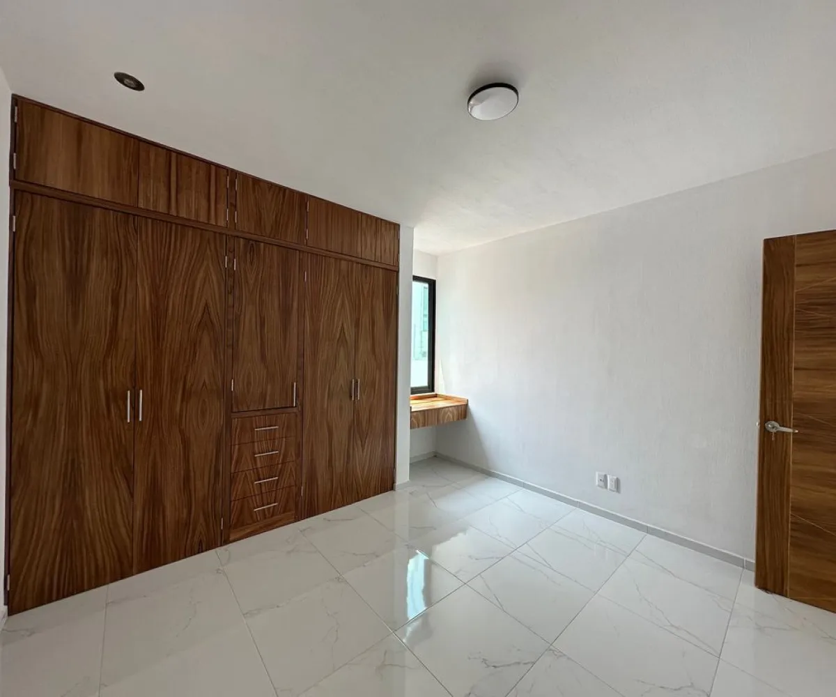 Casa En Venta,La Periquera,Boulevard Valle Imperial 128, Zapopan, Jalisco 45134, 4 Habitaciones,5 Baños,Boulevard Valle Imperial,1,pcycq9k Casa En Venta,La Periquera,Boulevard Valle Imperial 128, Zapopan, Jalisco 45134, 4 Habitaciones,5 Baños,Boulevard Valle Imperial,1,pcycq9k