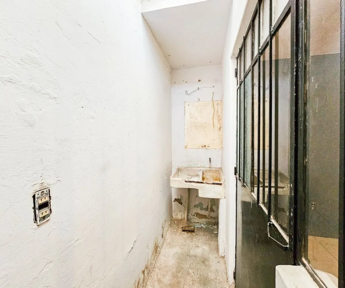 Casa En Venta,Circunvalación Belisario,Puerto Pichilingue 843, Guadalajara, Jalisco 44330, 2 Habitaciones,1 Baño,Puerto Pichilingue,1,p1ylw9X Casa En Venta,Circunvalación Belisario,Puerto Pichilingue 843, Guadalajara, Jalisco 44330, 2 Habitaciones,1 Baño,Puerto Pichilingue,1,p1ylw9X