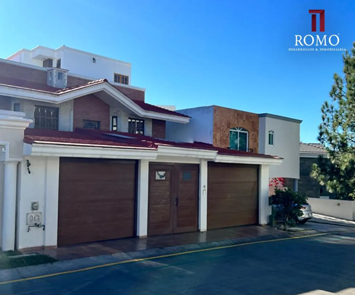 Casa En Venta,Ciudad Bugambilias,Av Lomas de Bugambilias 1510, Zapopan, Jalisco 45237, 4 Habitaciones,5 Baños,Av Lomas de Bugambilias,1,pNXqHRm