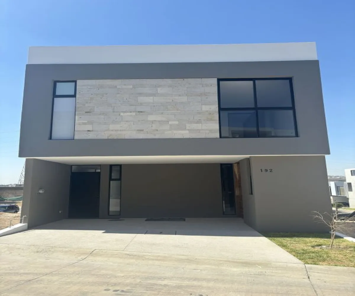 Casa En Renta,Capital Norte,Avenida F 5250, Zapopan, Jalisco 45134, 3 Habitaciones,3 Baños,Avenida F,1,pKZIh2M