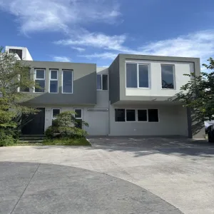 Casa En Venta,BAJIO,Camino Arenero 1052, Zapopan, Jalisco 45019, 4 Habitaciones,4 Baños,Camino Arenero,1,pvnVkKi