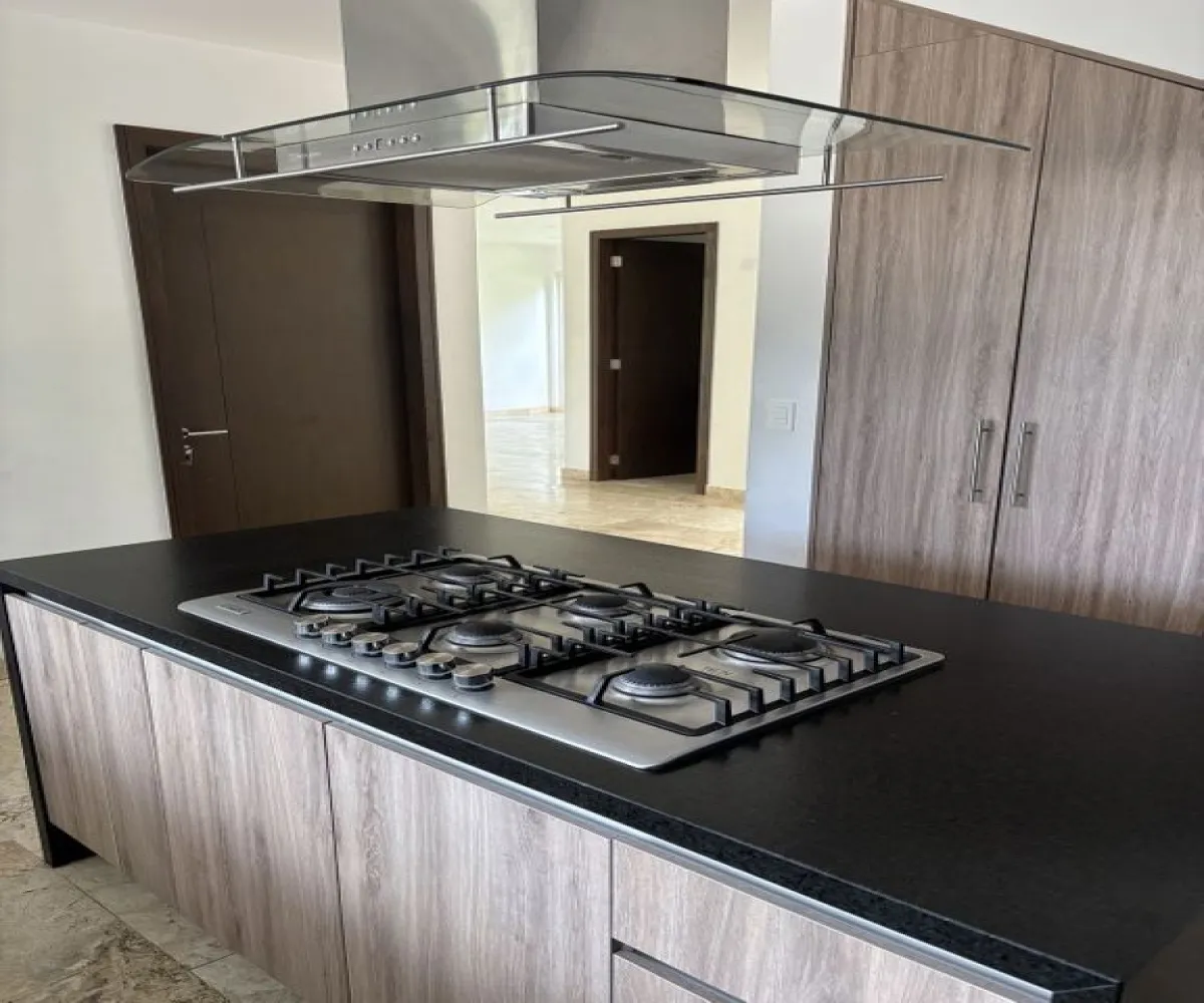 Casa En Venta,BAJIO,Camino Arenero 1052, Zapopan, Jalisco 45019, 4 Habitaciones,4 Baños,Camino Arenero,1,pvnVkKi Casa En Venta,BAJIO,Camino Arenero 1052, Zapopan, Jalisco 45019, 4 Habitaciones,4 Baños,Camino Arenero,1,pvnVkKi