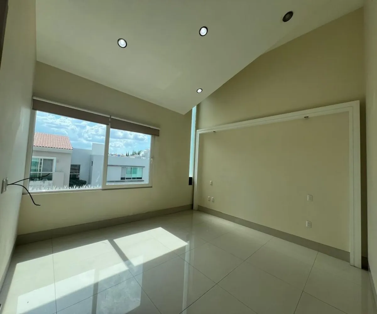 Casa En Venta,Jardín Real,valle del rey 10 28, Zapopan, Jalisco 45136, 4 Habitaciones,4 Baños,valle del rey ,1,pFEqjCs Casa En Venta,Jardín Real,valle del rey 10 28, Zapopan, Jalisco 45136, 4 Habitaciones,4 Baños,valle del rey ,1,pFEqjCs
