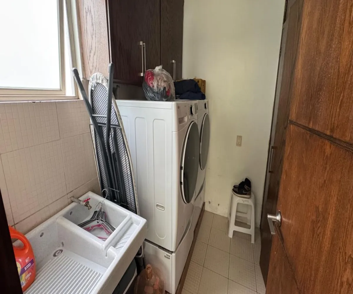 Casa En Venta,Bosques de Santa Anita,CIRCUITO MONTECARLO 71, Tlajomulco de Zúñiga, Jalisco 45640, 4 Habitaciones,4 Baños,CIRCUITO MONTECARLO ,1,pDt4KJX Casa En Venta,Bosques de Santa Anita,CIRCUITO MONTECARLO 71, Tlajomulco de Zúñiga, Jalisco 45640, 4 Habitaciones,4 Baños,CIRCUITO MONTECARLO ,1,pDt4KJX