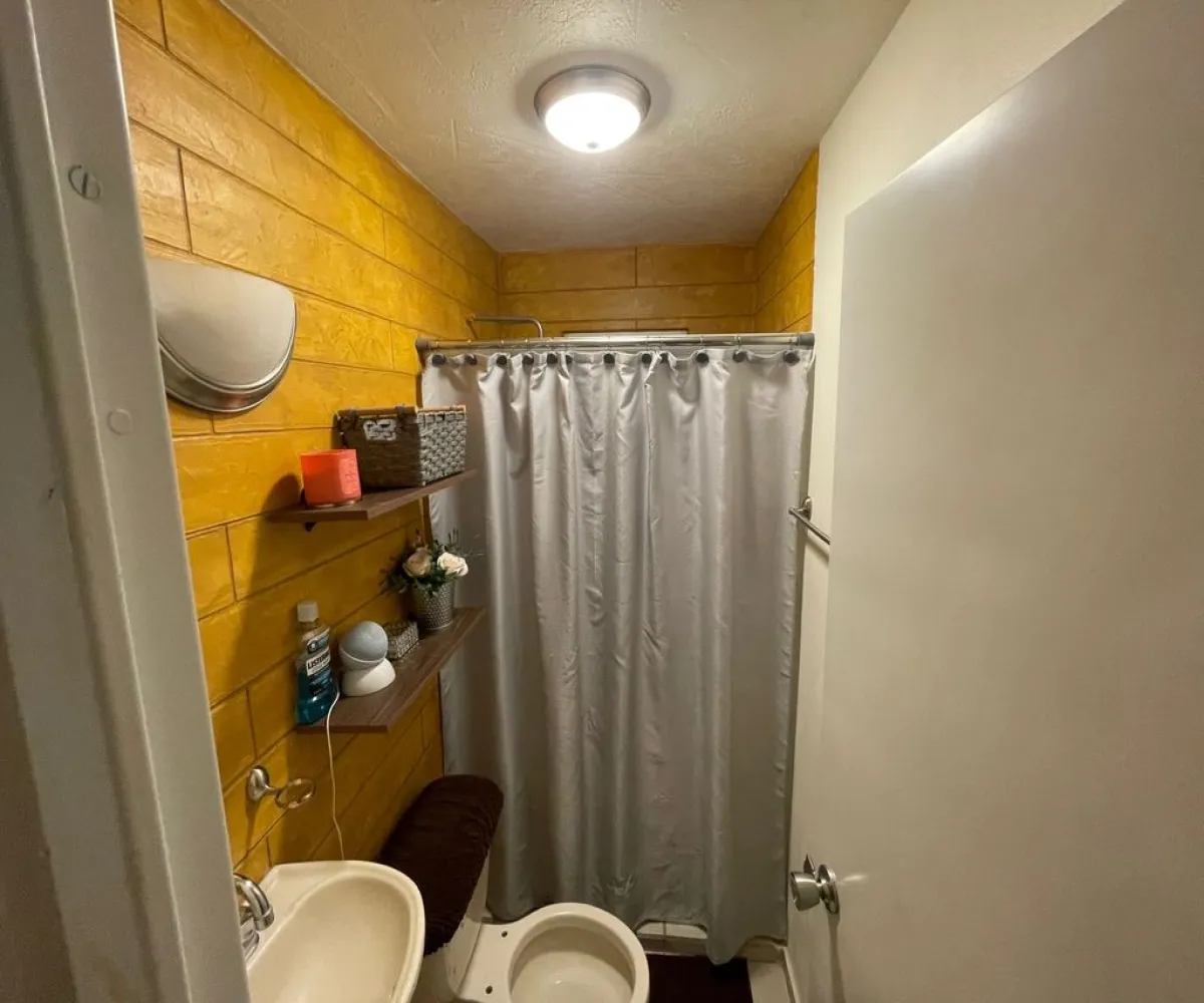 Casa En Venta,FRACCIONAMIENTO LOS MOLINOS ,Avenida Molino de Viento 165, Zapopan, Jalisco 45200, 2 Habitaciones,1 Baño,Avenida Molino de Viento,1,pY7tIGs Casa En Venta,FRACCIONAMIENTO LOS MOLINOS ,Avenida Molino de Viento 165, Zapopan, Jalisco 45200, 2 Habitaciones,1 Baño,Avenida Molino de Viento,1,pY7tIGs