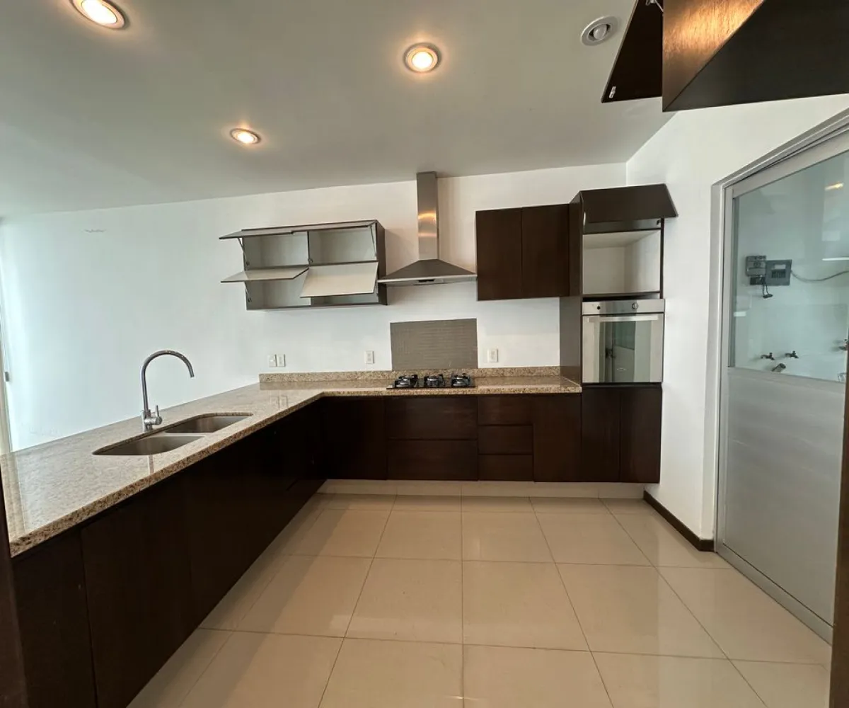 Casa En Venta,La Alameda,Rinconada de Almería S/N, Zapopan, Jalisco 45079, 3 Habitaciones,2 Baños,Rinconada de Almería,2,pk0vNEu