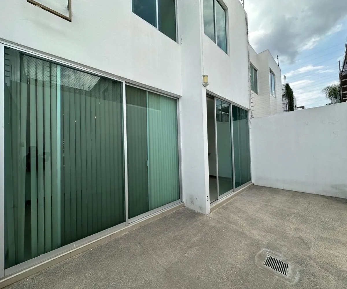 Casa En Venta,La Alameda,Rinconada de Almería S/N, Zapopan, Jalisco 45079, 3 Habitaciones,2 Baños,Rinconada de Almería,2,pk0vNEu