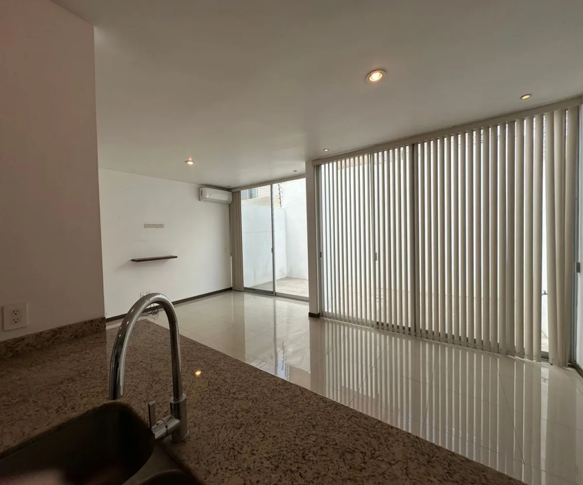 Casa En Venta,La Alameda,Rinconada de Almería S/N, Zapopan, Jalisco 45079, 3 Habitaciones,2 Baños,Rinconada de Almería,2,pk0vNEu