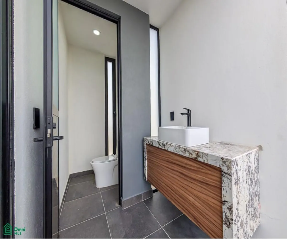 Casa En Venta,Fraccionamiento Valle Imperial,Palmira 1236, Zapopan, Jalisco 45134, 4 Habitaciones,3 Baños,Palmira,3,MX25974094 Casa En Venta,Fraccionamiento Valle Imperial,Palmira 1236, Zapopan, Jalisco 45134, 4 Habitaciones,3 Baños,Palmira,3,MX25974094