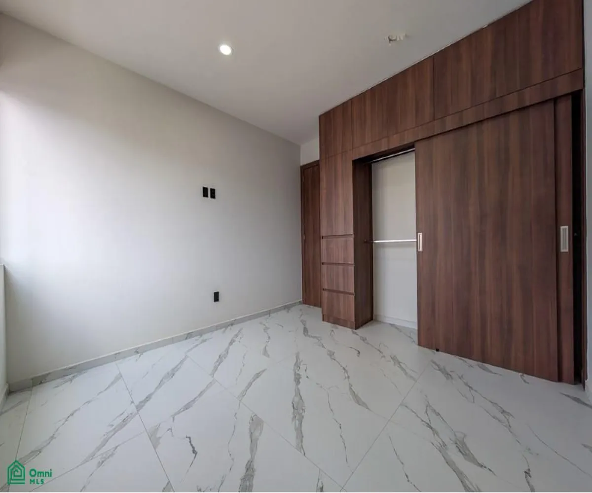 Casa En Venta,Fraccionamiento Valle Imperial,Palmira 1236, Zapopan, Jalisco 45134, 4 Habitaciones,3 Baños,Palmira,3,MX25974094 Casa En Venta,Fraccionamiento Valle Imperial,Palmira 1236, Zapopan, Jalisco 45134, 4 Habitaciones,3 Baños,Palmira,3,MX25974094