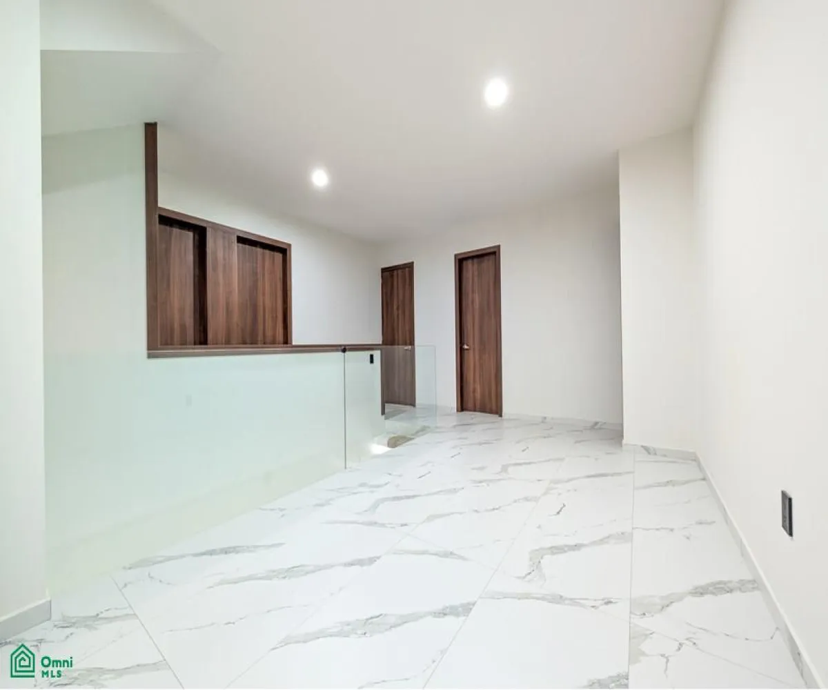 Casa En Venta,Fraccionamiento Valle Imperial,Palmira 1236, Zapopan, Jalisco 45134, 4 Habitaciones,3 Baños,Palmira,3,MX25974094 Casa En Venta,Fraccionamiento Valle Imperial,Palmira 1236, Zapopan, Jalisco 45134, 4 Habitaciones,3 Baños,Palmira,3,MX25974094