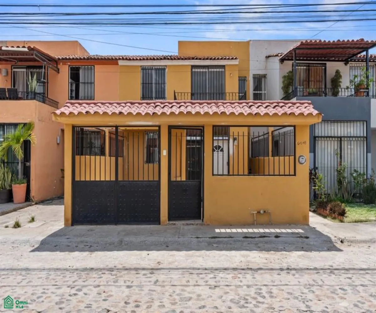 Casa En Venta,Parques Universidad (Sendero de Luna),Fresno 48, Puerto Vallarta, Jalisco 48290, 4 Habitaciones,3 Baños,Fresno,2,MX25974986