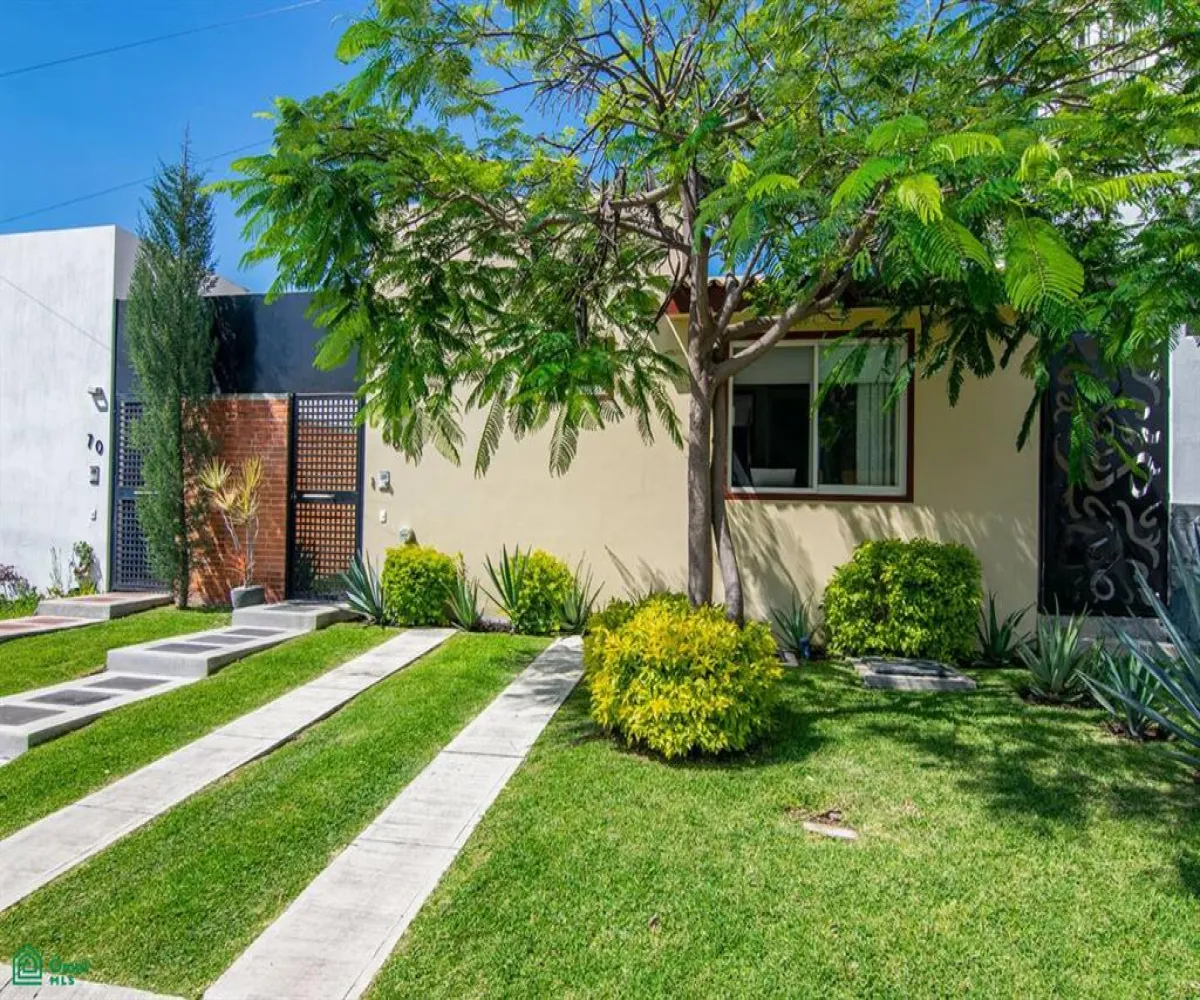 Casa En Venta,Chapala Centro,JACARANDAS 68, Chapala, Jalisco 45900, 2 Habitaciones,2 Baños,JACARANDAS,1,MX25975349