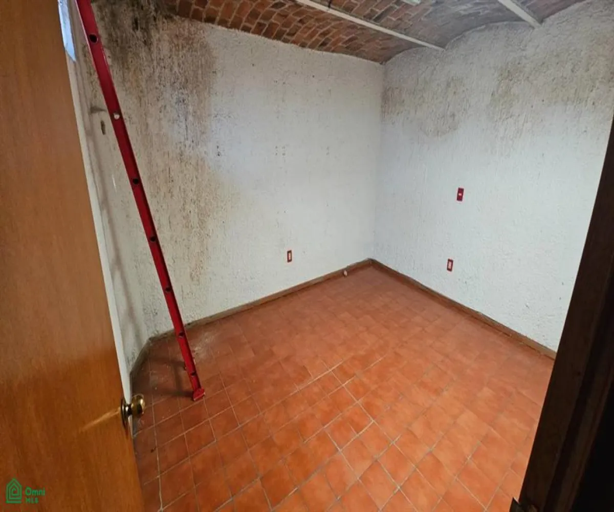 Bodega En Venta,Las Águilas,Rio Tuxcacuesco 1800, Zapopan, Jalisco 45080, 3 Habitaciones,2 Baños,Rio Tuxcacuesco,2,MX25975862 Bodega En Venta,Las Águilas,Rio Tuxcacuesco 1800, Zapopan, Jalisco 45080, 3 Habitaciones,2 Baños,Rio Tuxcacuesco,2,MX25975862