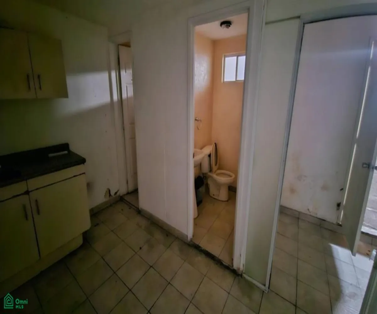 Bodega En Venta,Las Águilas,Rio Tuxcacuesco 1800, Zapopan, Jalisco 45080, 3 Habitaciones,2 Baños,Rio Tuxcacuesco,2,MX25975862 Bodega En Venta,Las Águilas,Rio Tuxcacuesco 1800, Zapopan, Jalisco 45080, 3 Habitaciones,2 Baños,Rio Tuxcacuesco,2,MX25975862