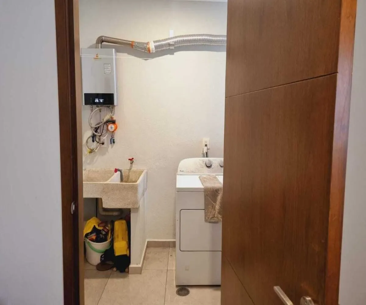 Casa En Venta,Paraje,Avenida Vuelo de las Grullas 200 185, Tlajomulco de Zúñiga, Jalisco 45645, 3 Habitaciones,2 Baños,Avenida Vuelo de las Grullas,1,prWsZRX Casa En Venta,Paraje,Avenida Vuelo de las Grullas 200 185, Tlajomulco de Zúñiga, Jalisco 45645, 3 Habitaciones,2 Baños,Avenida Vuelo de las Grullas,1,prWsZRX