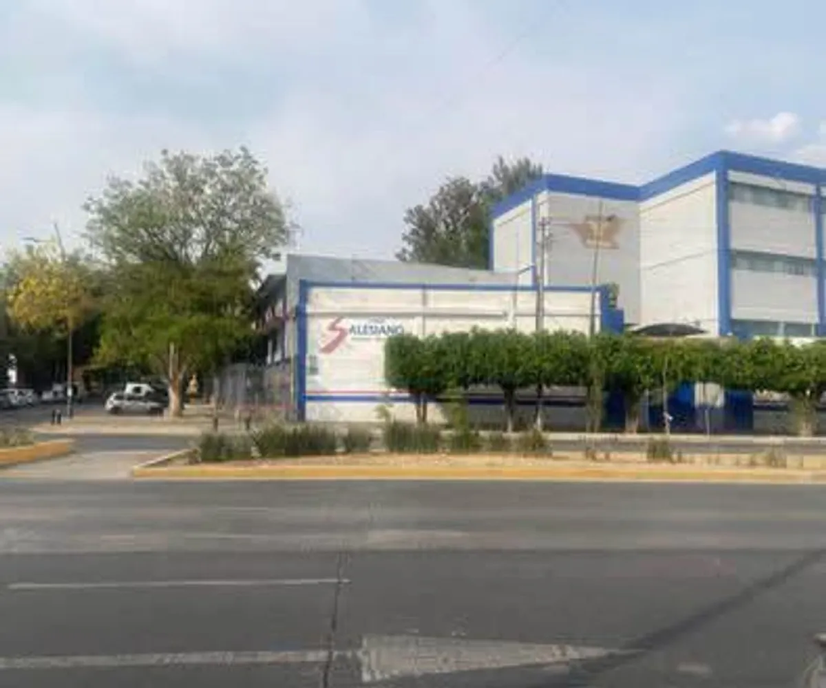 Casa En Venta,Obrera,Calzada Revolución 1114, Guadalajara, Jalisco 44420, 4 Habitaciones,3 Baños,Calzada Revolución,1,pfqGU8w Casa En Venta,Obrera,Calzada Revolución 1114, Guadalajara, Jalisco 44420, 4 Habitaciones,3 Baños,Calzada Revolución,1,pfqGU8w