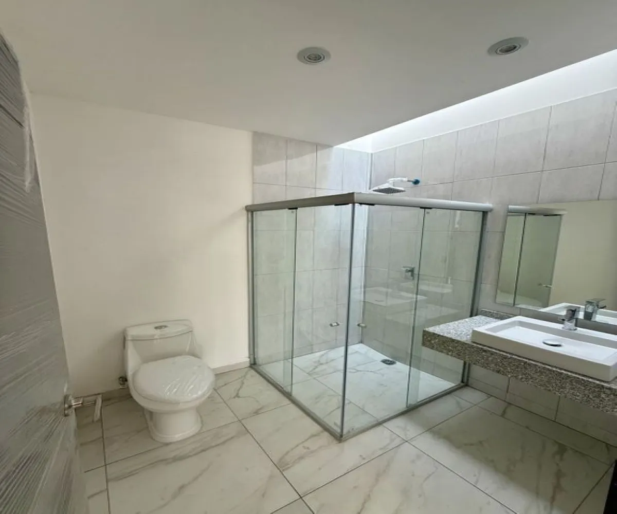 Casa En Venta,Los Robles,Avenida Doctor Angel Leaño 1305, Zapopan, Jalisco 45134, 3 Habitaciones,3 Baños,Avenida Doctor Angel Leaño,1,pTNUlcB Casa En Venta,Los Robles,Avenida Doctor Angel Leaño 1305, Zapopan, Jalisco 45134, 3 Habitaciones,3 Baños,Avenida Doctor Angel Leaño,1,pTNUlcB